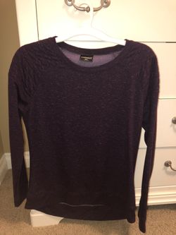 purple crew neck sweatshirt