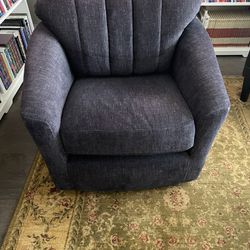 Accent Swivel Chair Blue