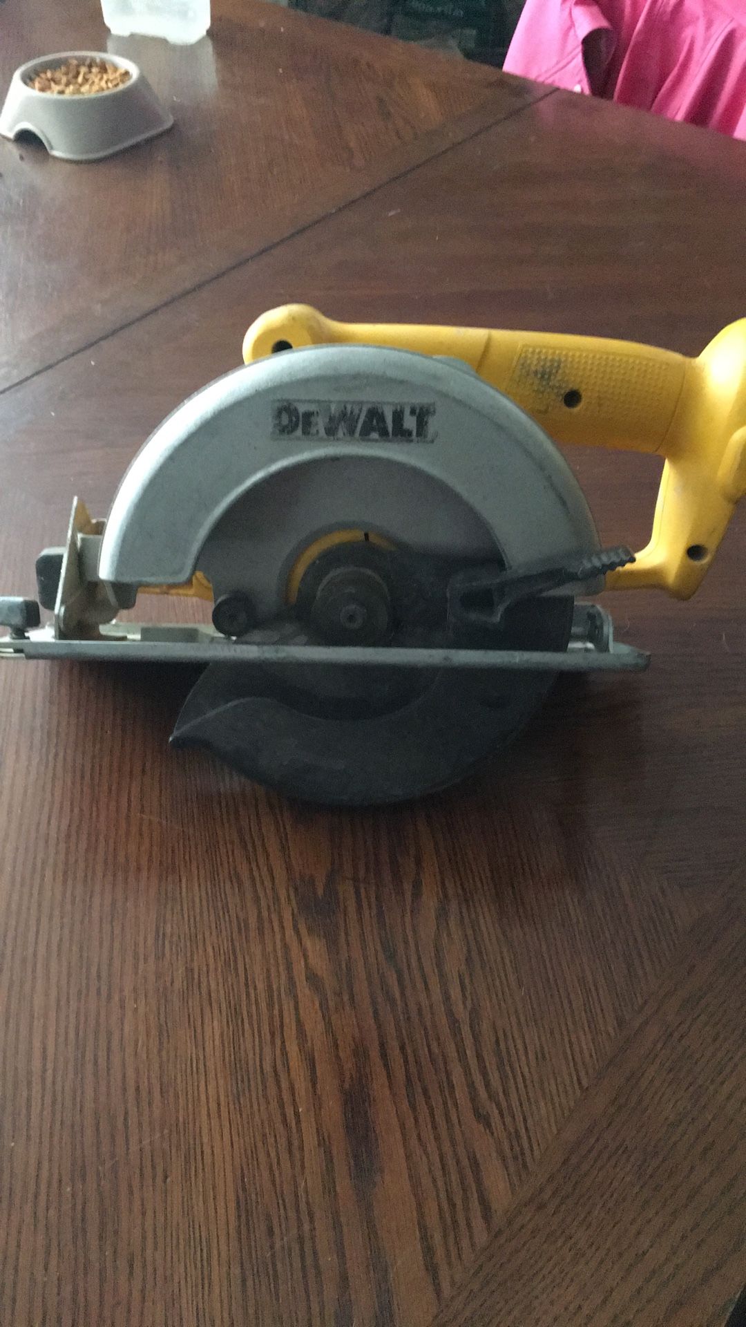 Dewalt Saw