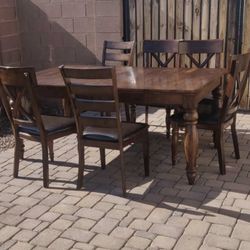 Dining room, large 6 chairs in very good condition