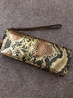 Gold wristlet