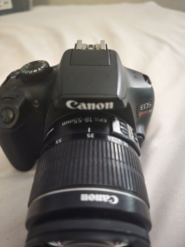 Canon EOS Rebel T6 DSLR Camera w/ 18–55mm Kit Lens – Works Perfectly