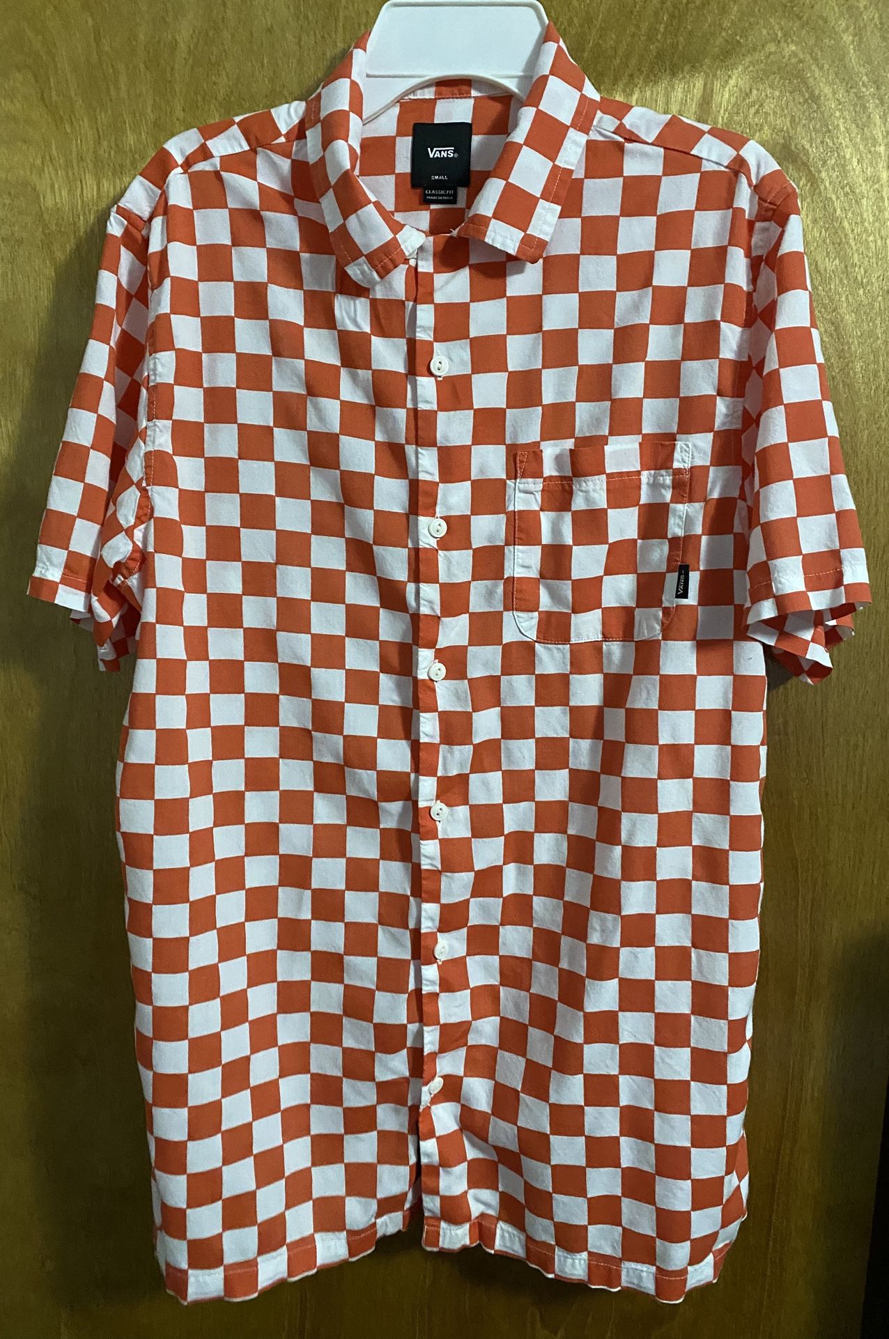VANS OFF THE WALL SHIRT - Size Small - White and Orange Button Up Short Sleeve