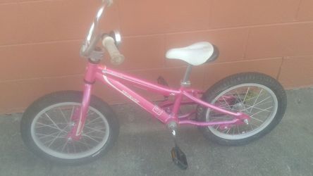 Specialized pink girls bike