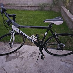 Schwinn 700c 28 Inch Bike