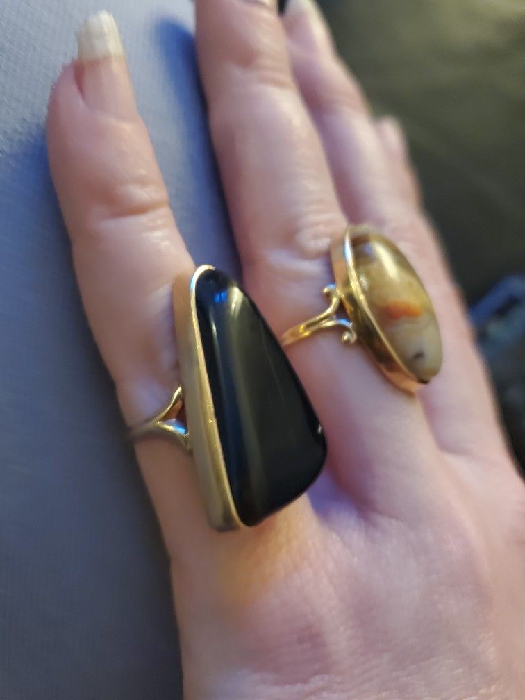 Gold Rings Vintage With Stones