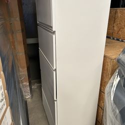 File Cabinet- 4 Drawers 