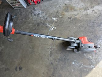 Orilladora Y Zanguiadora Black Decker Eléctrica