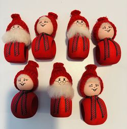 Scandinavian Christmas Napkin Rings, Set if 7.