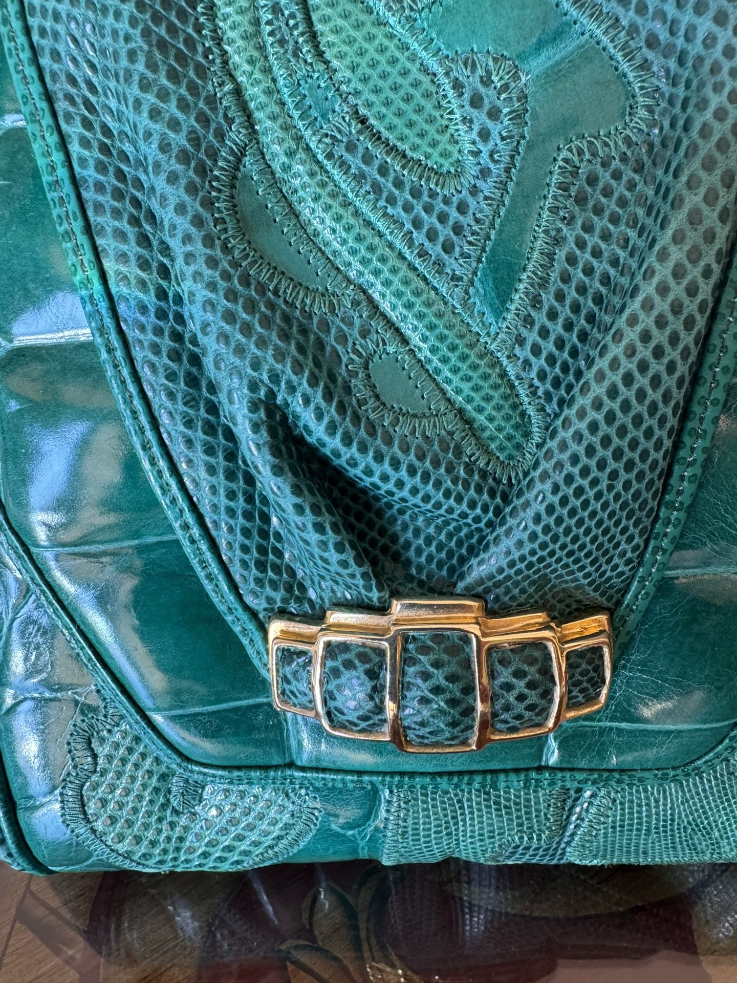 DRAMATIC PRICE DROP: VINTAGE NEVER USED EXOTIC SKINS/TEXTURED EMBOSSED LEATHER/LEATHER-LINED SHARIF LTD. BAG