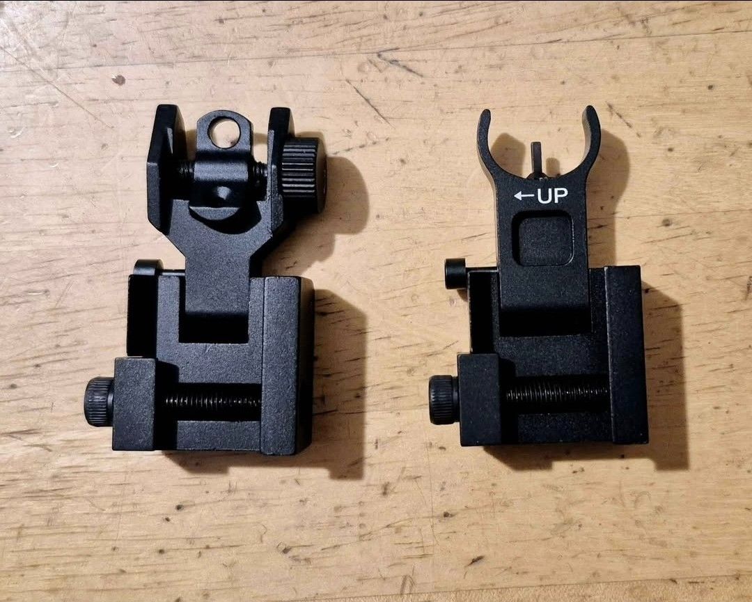 Top Mount Fiber Optic Iron Sights Metal Flip Up Sights Front and Rear Sight Airsoft/ Paintball/Etc.