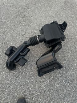 OEM Cold Air Intake for 2015-2017 Ford F-150 5.0L / K&N Filter included.
