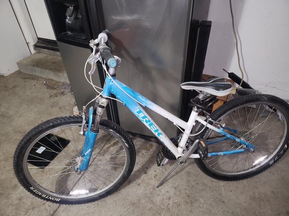 26” BontragerTrek Skye Mountain Bike