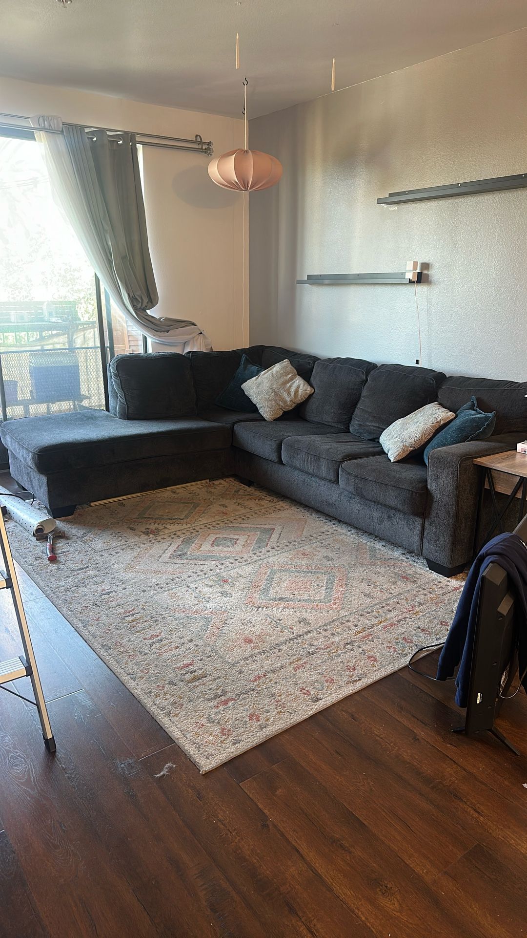 Sectional With Pull Out Couch