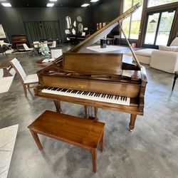 Knabe 5’6” baby grand