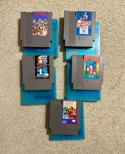 Nes Videogames and Nintendo Hard Case