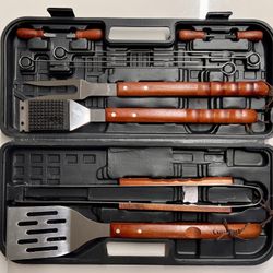 Cuisinart Grill Set Brand New 