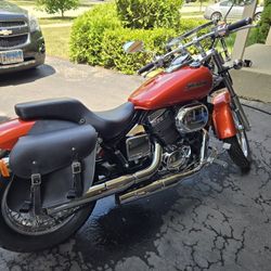 Honda Shadow 750