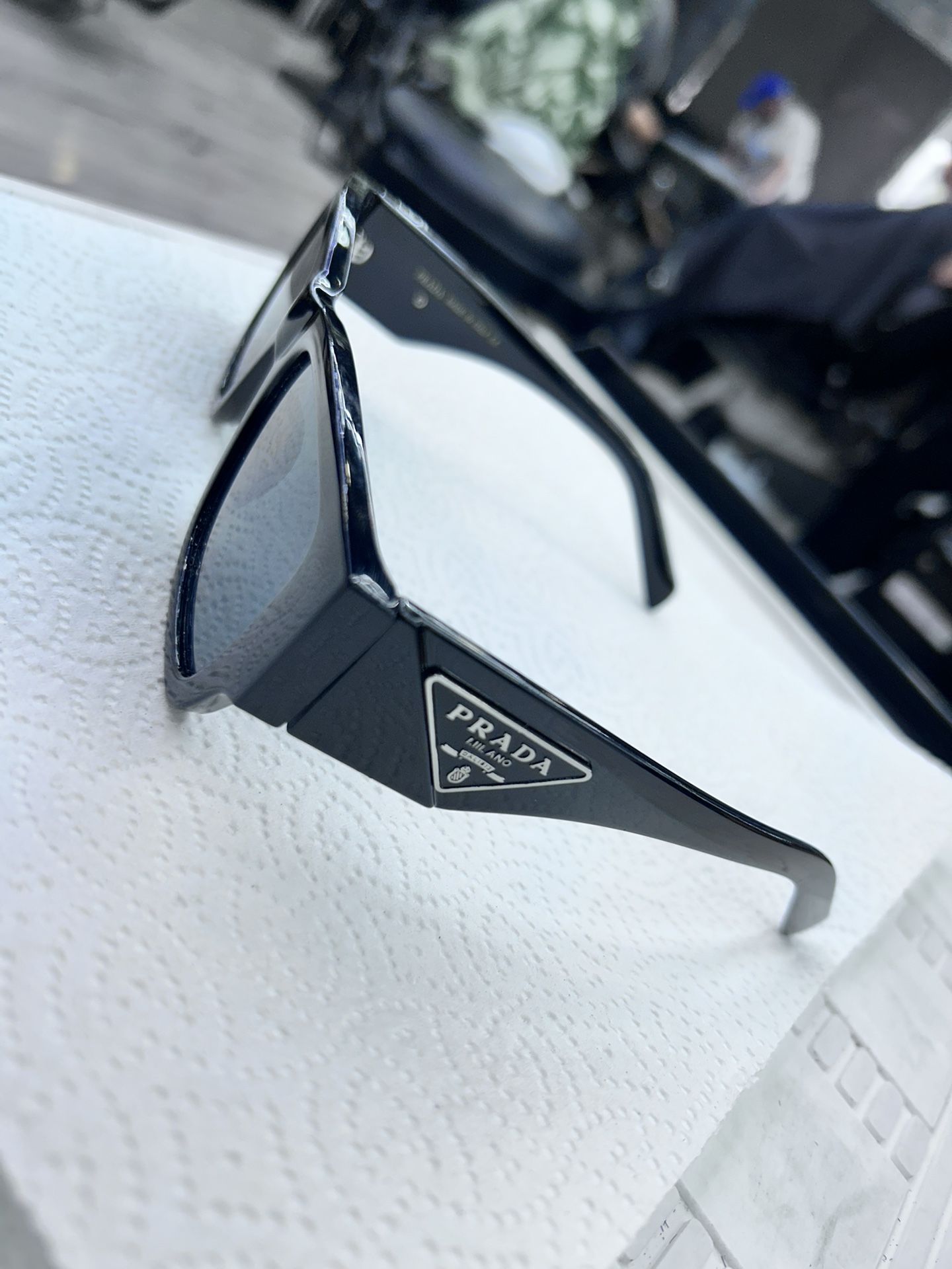 PRADA Sunglasses (R.E.P.L.I.C.A.S)