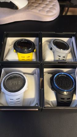 Lot of 4 Men’s Invicta Activa Silicone Band Watches