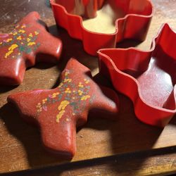 $10)2Red Trinket Holder