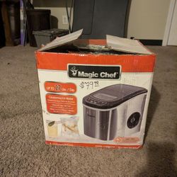 Magic Chef Ice Maker