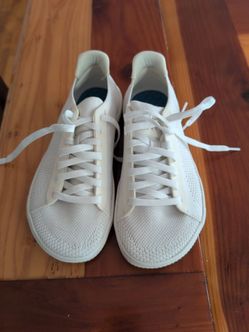 Size 8 Women's Flux