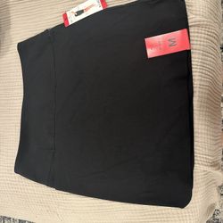 Black Skort