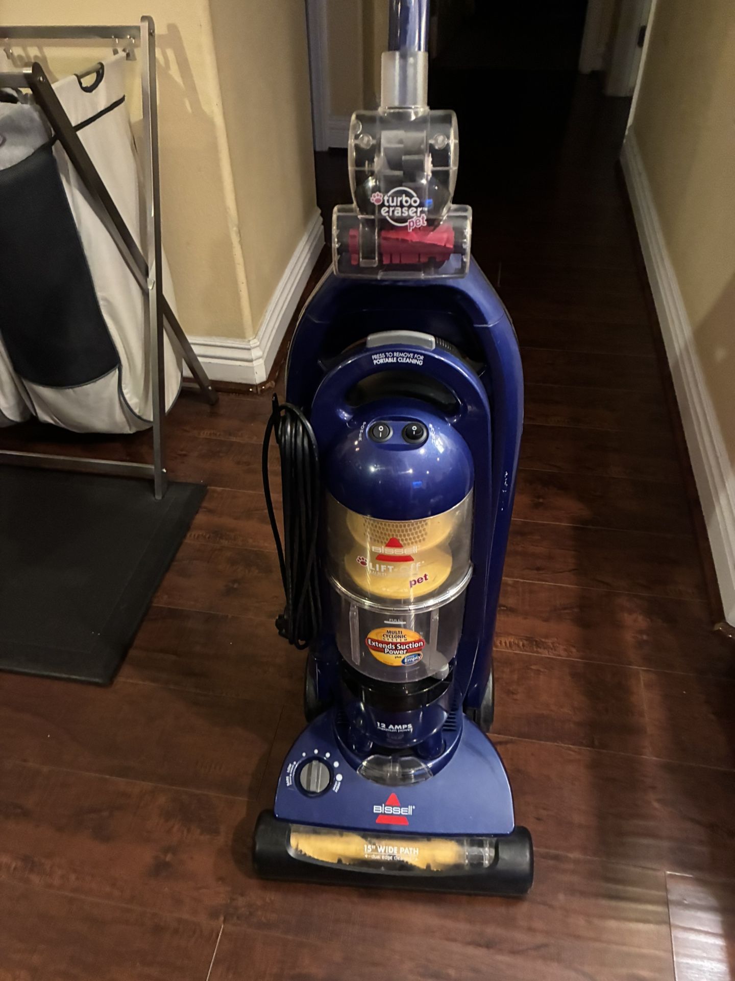 Bissell 13 AMPS Maximum Power Multi Cyclonic