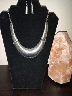 Necklace With Earrings 