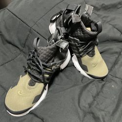 Nike Air Presto Mid Acronym “Olive” 🔥