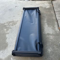 Bi-fold Truck Bed Cover