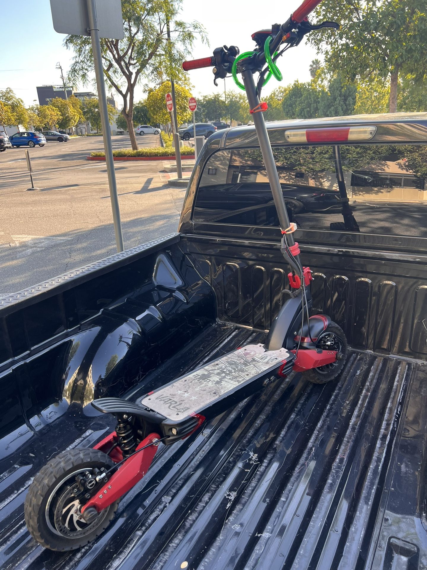 2000 Watt Dual 1000 Watt Varla Eagle 1 Scooter 