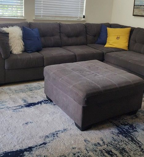 Sectional Sofa