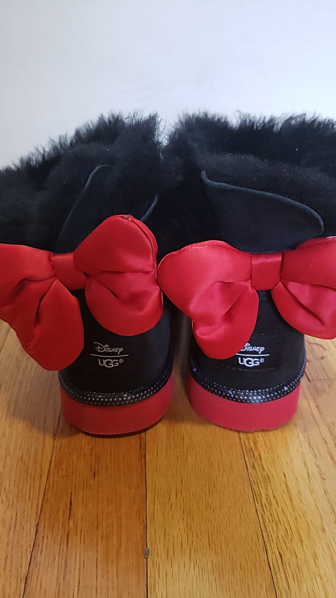 UGG Australia, Disney Minnie Mouse children's boot
