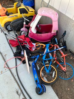 Kids outdoor toys $10 pick up only