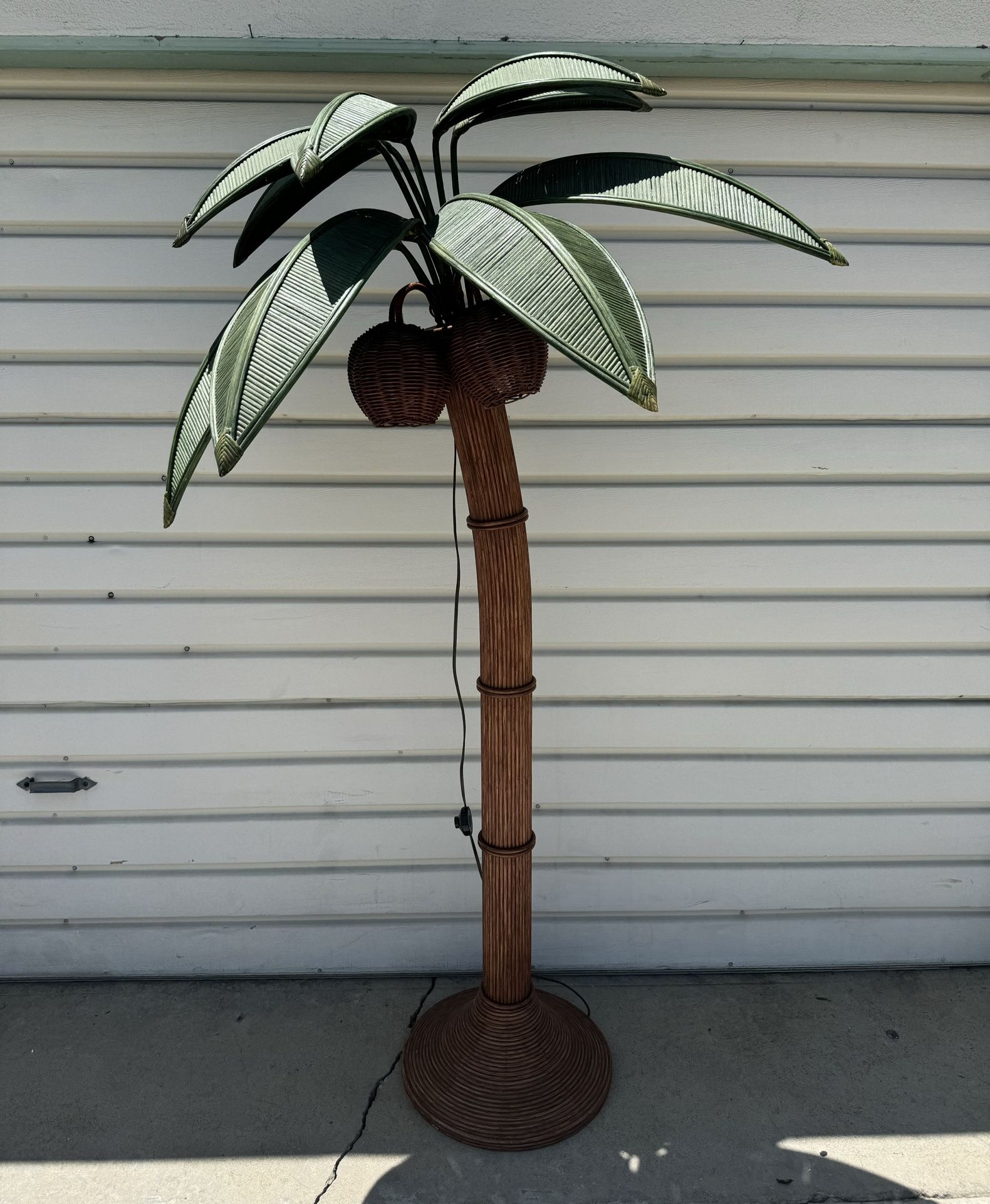 Vintage Rattan Palm Tree Lamp