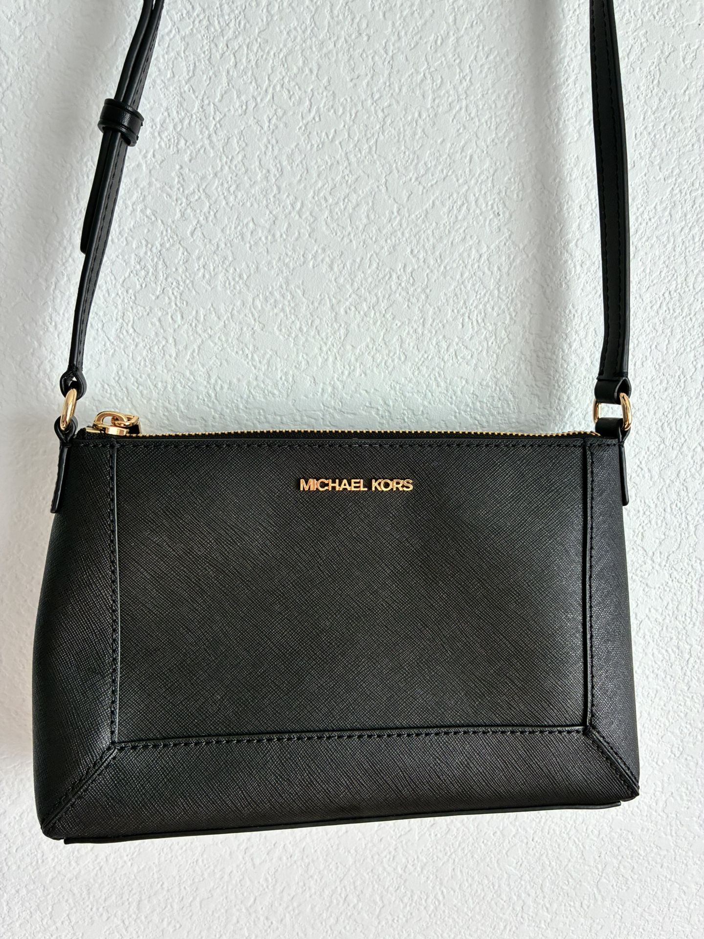 Authentic New Micheal kors Handbag