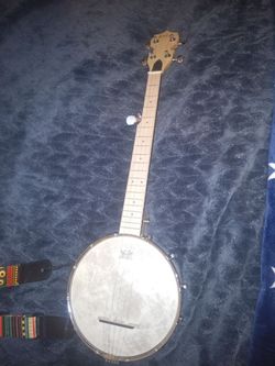 Plucky Banjolele