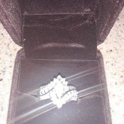 Very Beautiful 14k 1/2 ct marquis Diamond ring