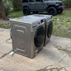 Samsung Frontload Steam Washer And Dryer