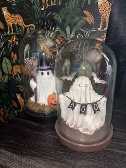 Halloween Decor (Ghost terrarium)