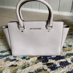 Michael Kors Selma Satchel 