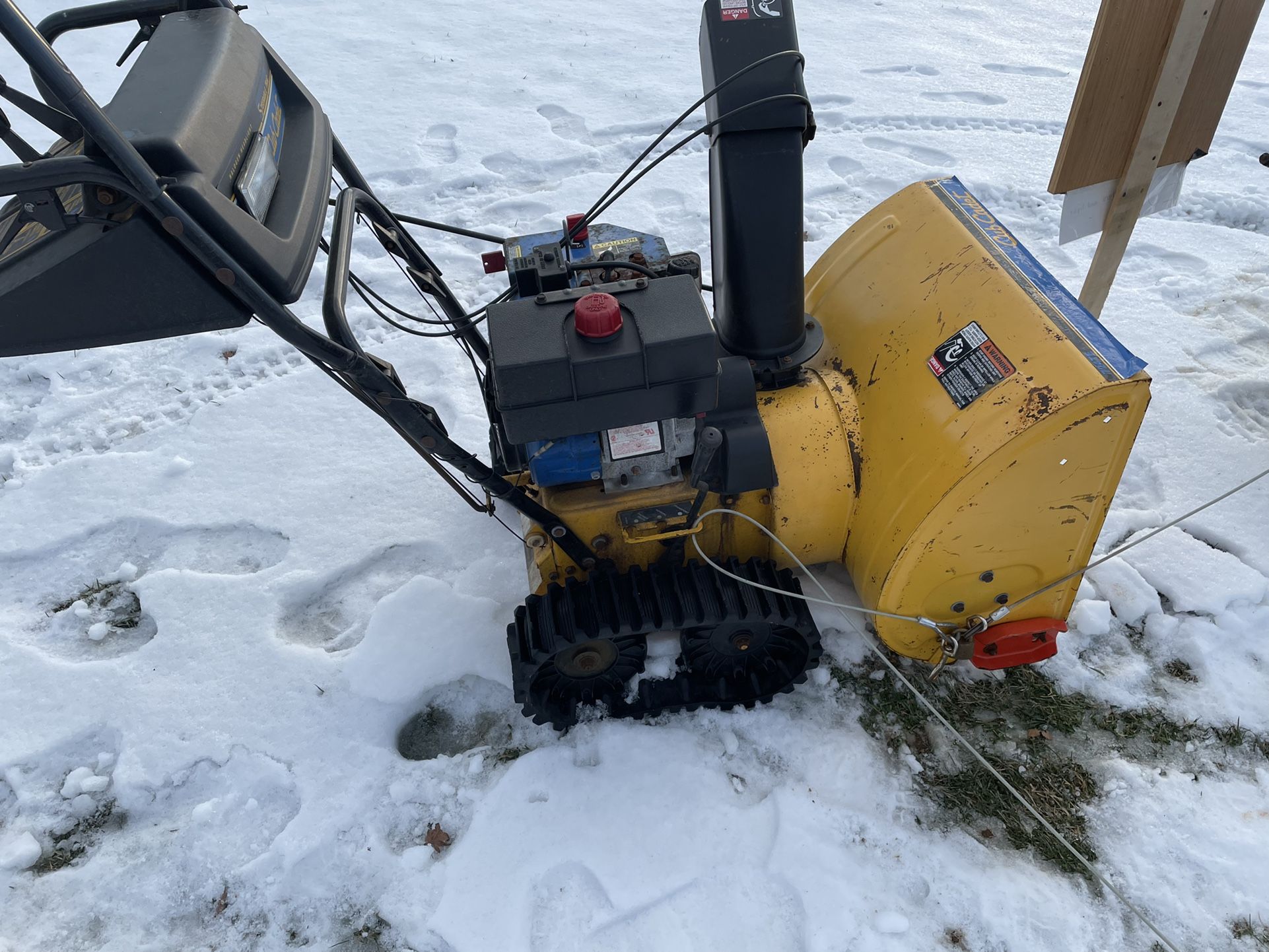 Cub Cadet 7hp Track Snow Blower