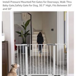 ZJSF Auto Close White Metal Baby Pet Gate Pressure Mount Fits Between 30" and 50" Walkways White New 