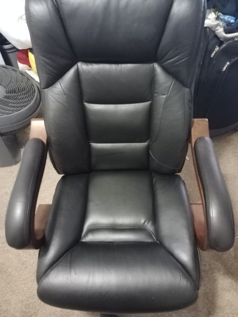 Broyhill Office Chairs