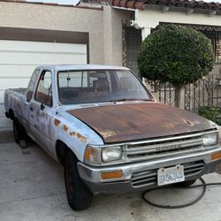 1989 Toyota Pick-Up