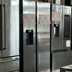 Samsung Side By Side Refrigerator 27 Cubic Feet