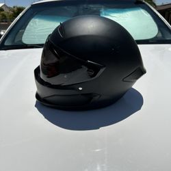 Motorcycle Helmet W/bluetooth