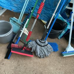 A Lot Of Cleaning Items , All For Just $25
